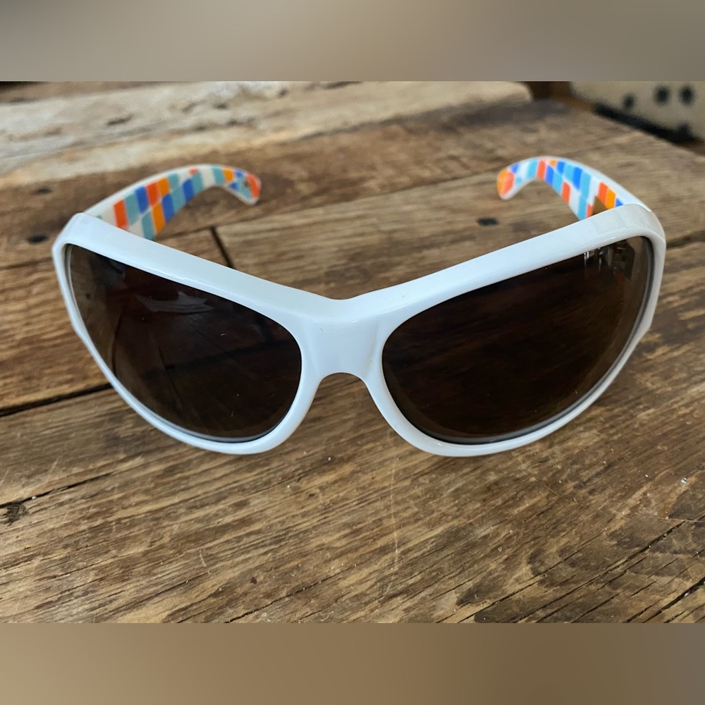 ANON White mod design sunglasses made in Italy